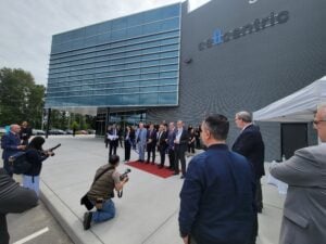 cellcentric grand opening of expanded facility