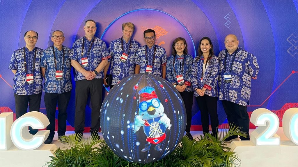 Canadian delegation at BATIC entrance.