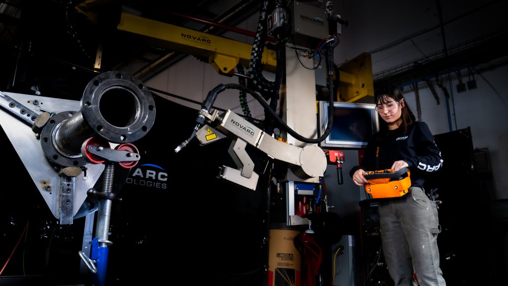 Novarc's Spool Welding Robot